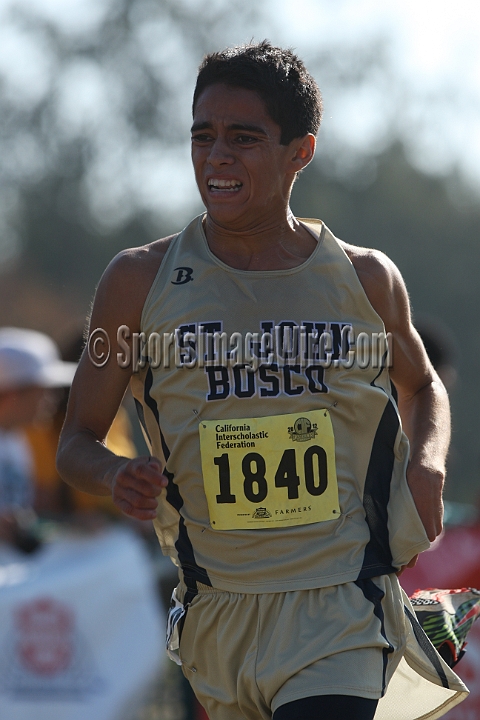 12CIFXCBD3-231.JPG - 2012 California CIF Cross Country Championships, Woodward Park, Fresno, California, November 24.