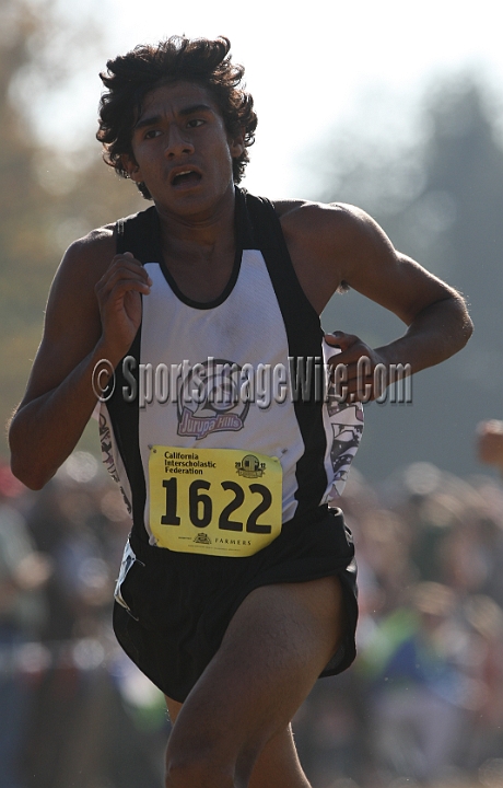 12CIFXCBD3-241.JPG - 2012 California CIF Cross Country Championships, Woodward Park, Fresno, California, November 24.