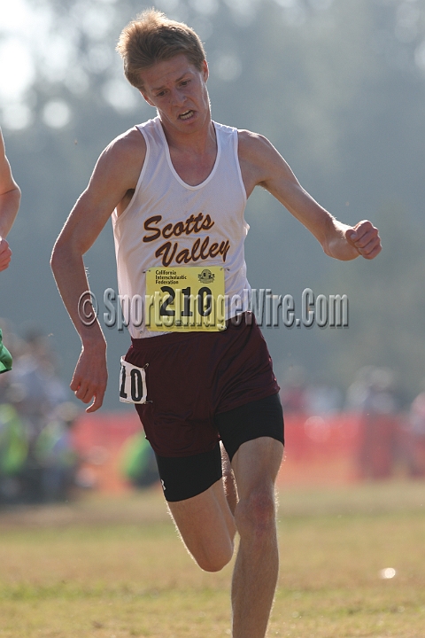 12CIFXCBD4-188.JPG - 2012 California CIF Cross Country Championships, Woodward Park, Fresno, California, November 24.