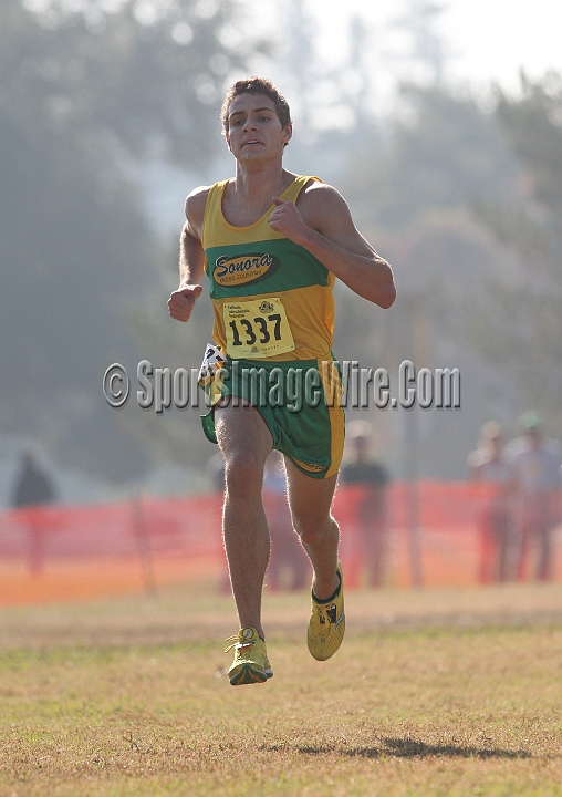 12CIFXCBD4-202.JPG - 2012 California CIF Cross Country Championships, Woodward Park, Fresno, California, November 24.