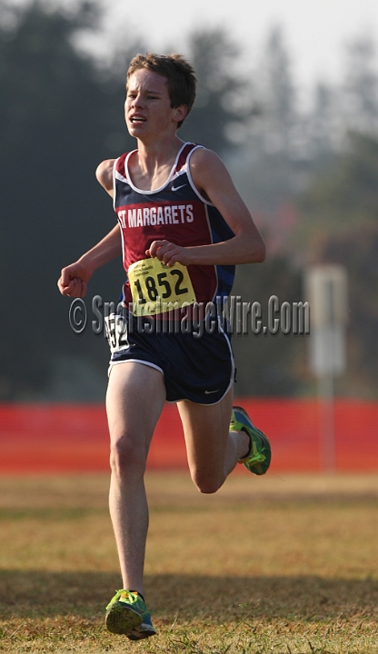 12CIFXCBD5-148.JPG - 2012 California CIF Cross Country Championships, Woodward Park, Fresno, California, November 24.