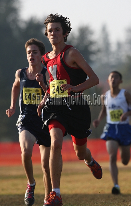 12CIFXCBD5-155.JPG - 2012 California CIF Cross Country Championships, Woodward Park, Fresno, California, November 24.
