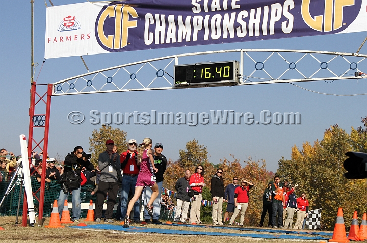 12CIFXCGD1-216.JPG - 2012 California CIF Cross Country Championships, Woodward Park, Fresno, California, November 24.