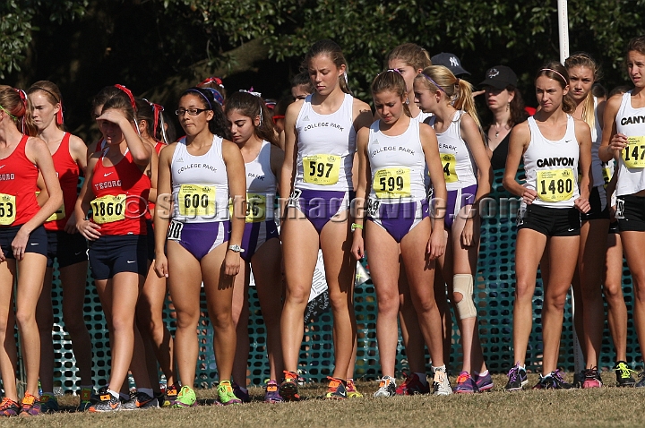 12CIFXCGD2-005.JPG - 2012 California CIF Cross Country Championships, Woodward Park, Fresno, California, November 24.