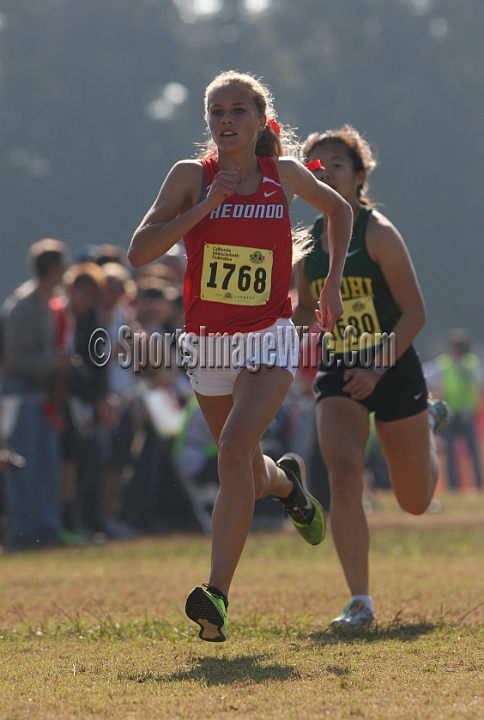 12CIFXCGD2-209.JPG - 2012 California CIF Cross Country Championships, Woodward Park, Fresno, California, November 24.