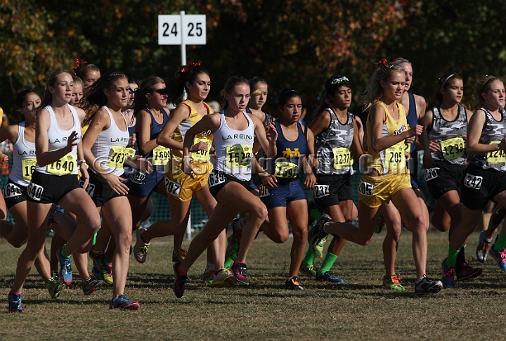 12CIFXCGD4-007.JPG - 2012 California CIF Cross Country Championships, Woodward Park, Fresno, California, November 24.