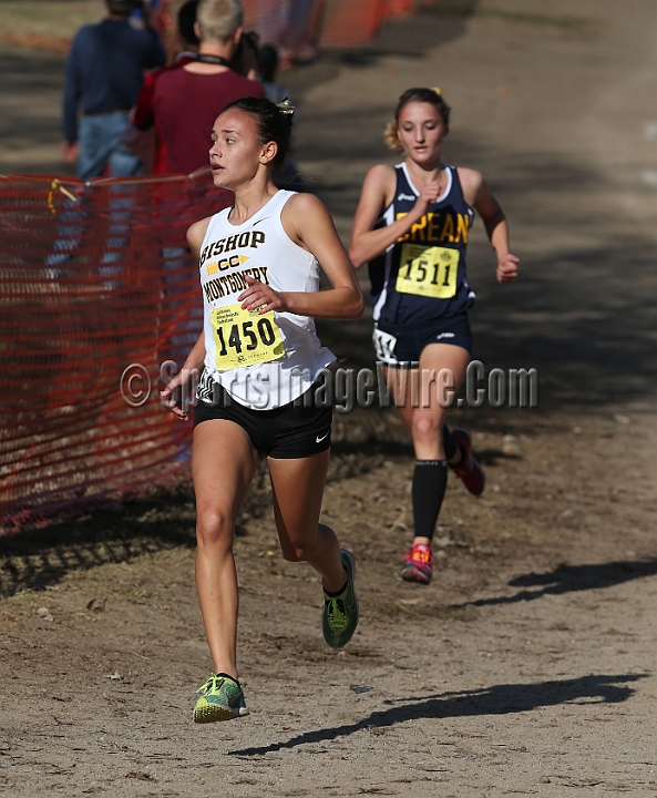 12CIFXCGD4-089.JPG - 2012 California CIF Cross Country Championships, Woodward Park, Fresno, California, November 24.