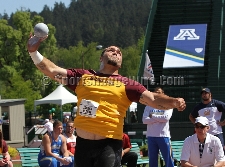 2012Pac12-Sat-074.JPG - 2012 Pac-12 Track and Field Championships, May12-13, Hayward Field, Eugene, OR.