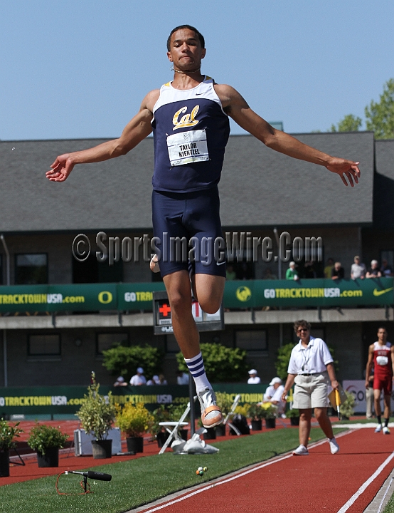 2012Pac12-Sat-091.JPG - 2012 Pac-12 Track and Field Championships, May12-13, Hayward Field, Eugene, OR.