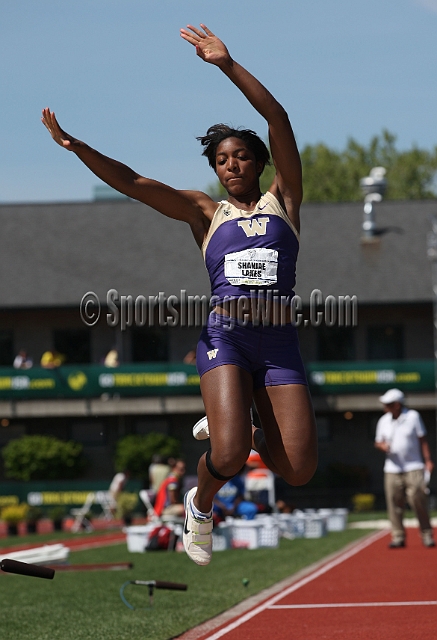 2012Pac12-Sun-096.JPG - 2012 Pac-12 Track and Field Championships, May12-13, Hayward Field, Eugene, OR.