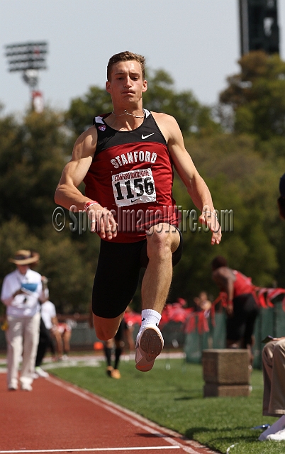 2012SInSati-113.JPG - 2012 Stanford Invitational, April 6-7, Cobb Track and Angell Field, Stanford,CA.