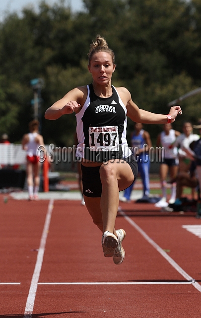 2012SInSati-121.JPG - 2012 Stanford Invitational, April 6-7, Cobb Track and Angell Field, Stanford,CA.