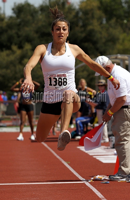 2012SInSati-131.JPG - 2012 Stanford Invitational, April 6-7, Cobb Track and Angell Field, Stanford,CA.