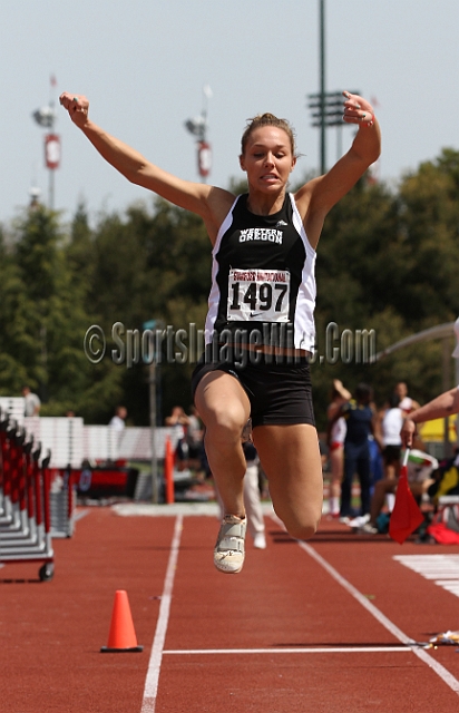 2012SInSati-133.JPG - 2012 Stanford Invitational, April 6-7, Cobb Track and Angell Field, Stanford,CA.