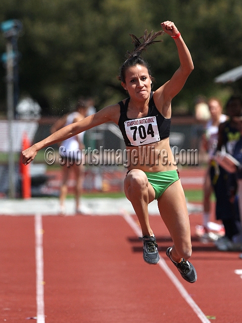 2012SInSati-140.JPG - 2012 Stanford Invitational, April 6-7, Cobb Track and Angell Field, Stanford,CA.