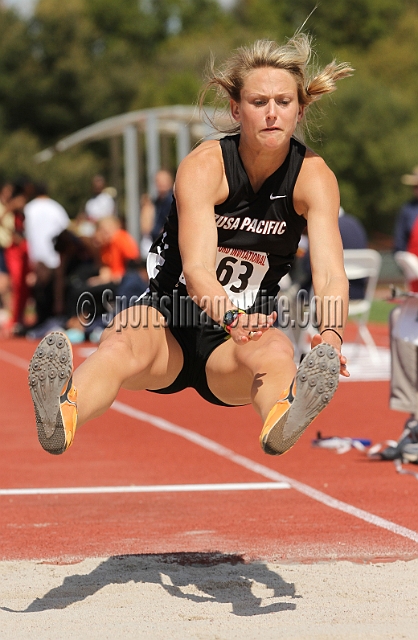 2012SInvFri-032.JPG - 2012 Stanford Invitational, April 6-7, Cobb Track and Angell Field, Stanford,CA.