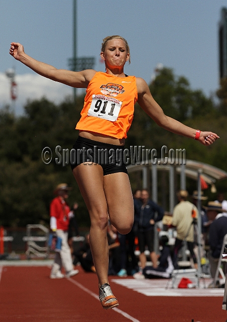 2012SInvFri-039.JPG - 2012 Stanford Invitational, April 6-7, Cobb Track and Angell Field, Stanford,CA.