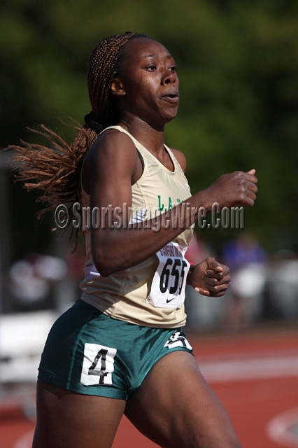 2012SInvFri-112.JPG - 2012 Stanford Invitational, April 6-7, Cobb Track and Angell Field, Stanford,CA.