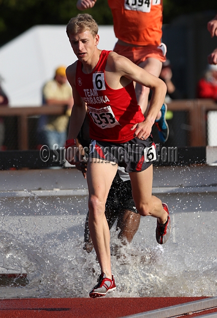 2012SInvFri-185.JPG - 2012 Stanford Invitational, April 6-7, Cobb Track and Angell Field, Stanford,CA.