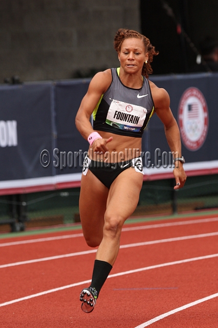 2012USOTD2-019.JPG - 2012 US Track &  Field Olympic Trials, June 27 - July 1, Hayward Field, Eugene Oregon.