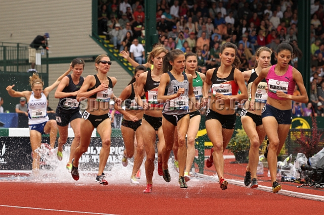 2012USOTD2-056.JPG - 2012 US Track &  Field Olympic Trials, June 27 - July 1, Hayward Field, Eugene Oregon.
