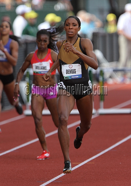 2012USOTSun-022.JPG - 2012 US Track &  Field Olympic Trials, June 27 - July 1, Hayward Field, Eugene Oregon.