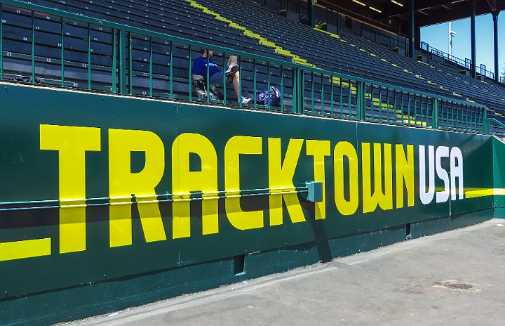 2013NCAAs-0032.JPG - 2013 NCAA D1 Outdoor Track and Field Championships, June 5-8, 2013, held in Eugene, OR.
