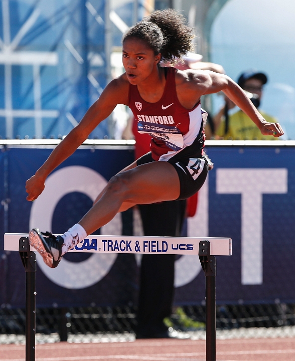 2013NCAAs-0186.JPG - 2013 NCAA D1 Outdoor Track and Field Championships, June 5-8, 2013, held in Eugene, OR.