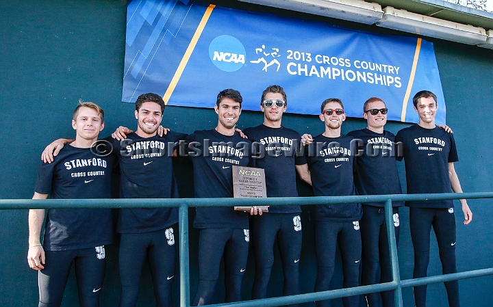 2013-NCAAXCWestSU-009.JPG - Nov 15, 2013; Sacramento, CA, USA; The NCAA D1 West Cross Country Regional at the Haggin Oaks Golf Course.