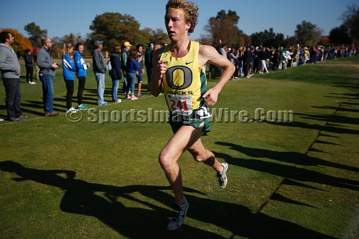 2013-NCAAXCWestSU-039.JPG - Nov 15, 2013; Sacramento, CA, USA; The NCAA D1 West Cross Country Regional at the Haggin Oaks Golf Course.