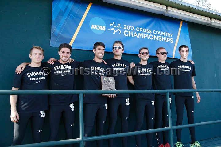 2013-NCAAXCWestSU-173.JPG - Nov 15, 2013; Sacramento, CA, USA; The NCAA D1 West Cross Country Regional at the Haggin Oaks Golf Course.