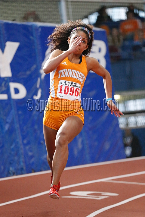 2013NewBalFri-222.JPG - Feb 1-2, 2013, New Balance Collegiate Invitational, The Armory, New York, NY.