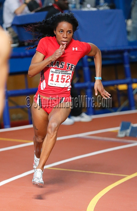 2013NewBalFri-275.JPG - Feb 1-2, 2013, New Balance Collegiate Invitational, The Armory, New York, NY.