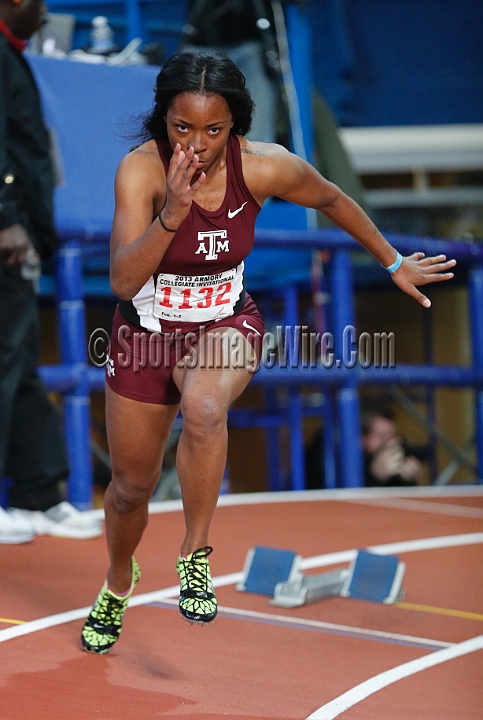 2013NewBalFri-278.JPG - Feb 1-2, 2013, New Balance Collegiate Invitational, The Armory, New York, NY.