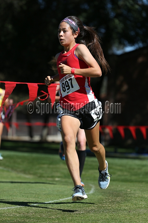 2013SIXCHS-095.JPG - 2013 Stanford Cross Country Invitational, September 28, Stanford Golf Course, Stanford, California.