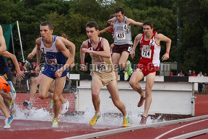 2013SIFriCollege-1463.JPG - 2013 Stanford Invitational, March 29-30, Cobb Track and Angell Field, Stanford,CA.