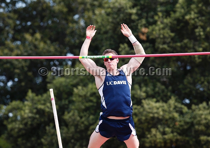 2013SIFriCollege-640.JPG - 2013 Stanford Invitational, March 29-30, Cobb Track and Angell Field, Stanford,CA.