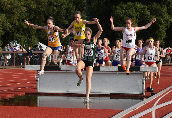 2013SIFriCollege-759.JPG - 2013 Stanford Invitational, March 29-30, Cobb Track and Angell Field, Stanford,CA.