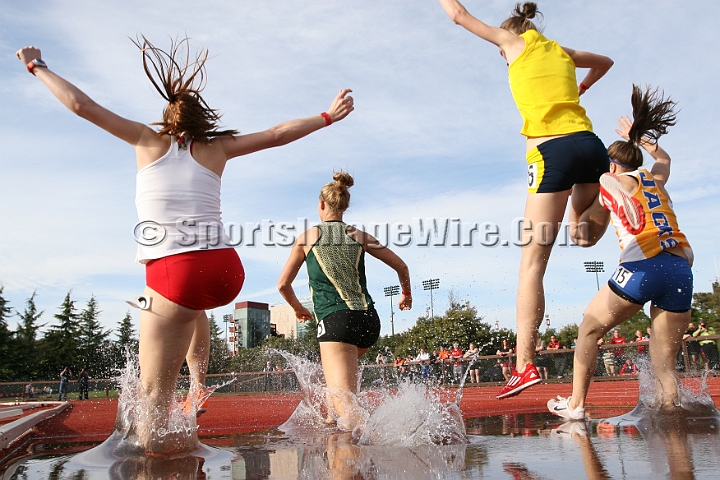 2013SIFriCollege-786.JPG - 2013 Stanford Invitational, March 29-30, Cobb Track and Angell Field, Stanford,CA.