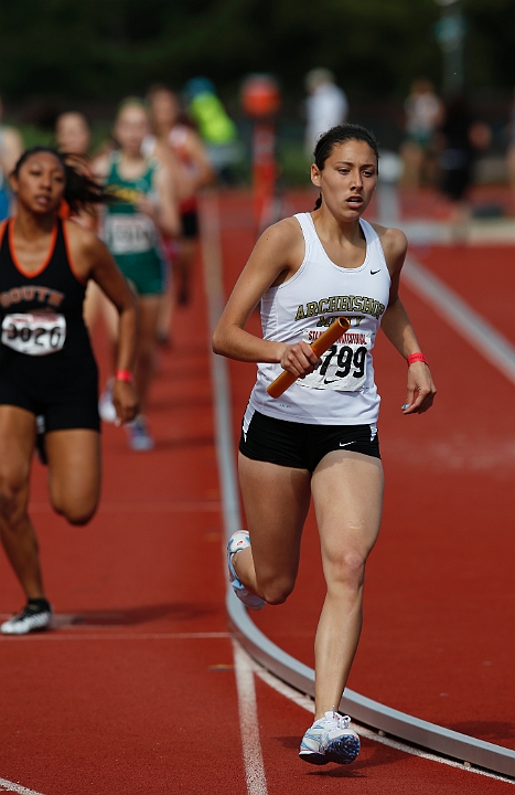 2013SIFriHS-0257.JPG - 2013 Stanford Invitational, March 29-30, Cobb Track and Angell Field, Stanford,CA.