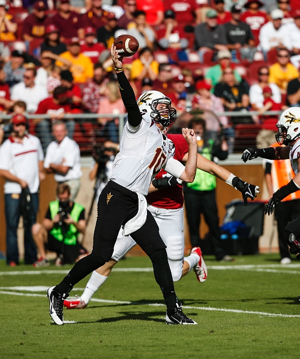 2013StanfordASU-014.JPG - Sept.21, 2013; Stanford, CA, USA; Arizona State Sun Devils quarterback Taylor Kelly (10) throws a pass against the Stanford Cardinal at  Stanford Stadium. Stanford defeated Arizona State 42-28.