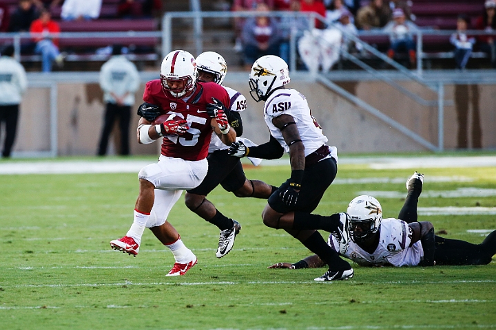 2013StanfordASU-026.JPG - Sept.21, 2013; Stanford, CA, USA; Stanford Cardinal running back Tyler Gaffney (25) runs against the Arizona State Sun Devils at  Stanford Stadium. Stanford defeated Arizona State 42-28.