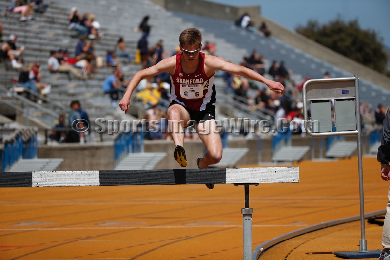 2014BigMeet-085.JPG - Apr 12, 2014; Berkeley, CA, USA; The 120th Stanford vs California Big Meet