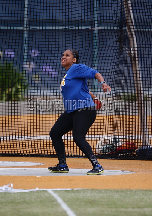 2014NCSMOCfri-013.JPG - 2014 North Coast Section Meet of Champions, May 30-31, Edwards Stadium, Berkeley, CA.