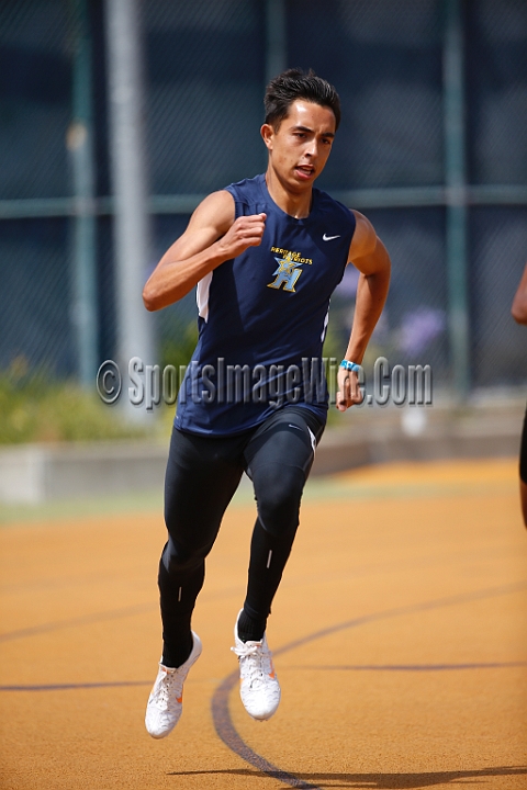 2014NCSMOCfri-147.JPG - 2014 North Coast Section Meet of Champions, May 30-31, Edwards Stadium, Berkeley, CA.