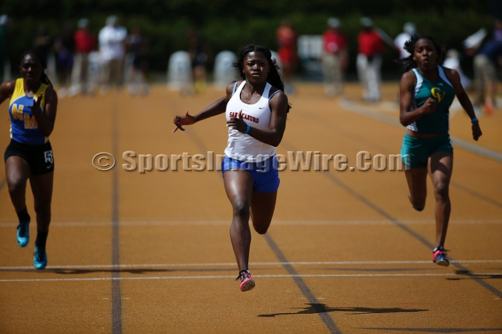 2014NCSMOCfri-157.JPG - 2014 North Coast Section Meet of Champions, May 30-31, Edwards Stadium, Berkeley, CA.