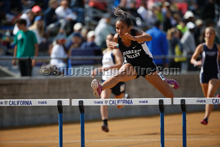 2014NCSMOCfri-194.JPG - 2014 North Coast Section Meet of Champions, May 30-31, Edwards Stadium, Berkeley, CA.