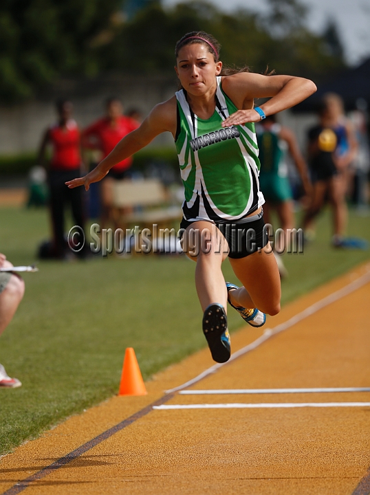 2014NCSMOCfri-215.JPG - 2014 North Coast Section Meet of Champions, May 30-31, Edwards Stadium, Berkeley, CA.