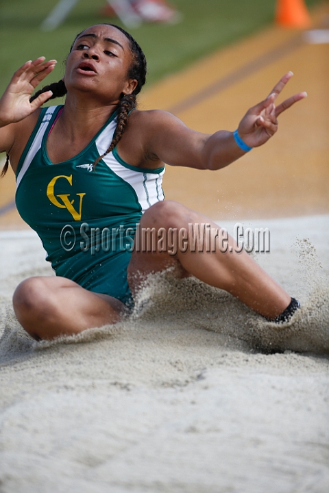 2014NCSMOCfri-229.JPG - 2014 North Coast Section Meet of Champions, May 30-31, Edwards Stadium, Berkeley, CA.