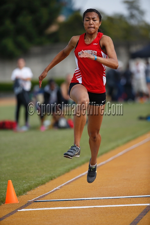2014NCSMOCfri-230.JPG - 2014 North Coast Section Meet of Champions, May 30-31, Edwards Stadium, Berkeley, CA.